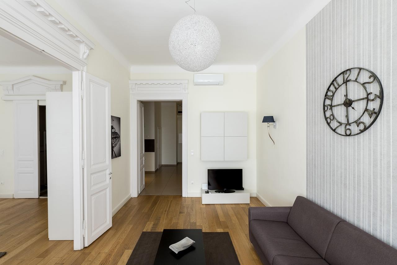 Luxury & Panorama Apartments Будапеща Екстериор снимка