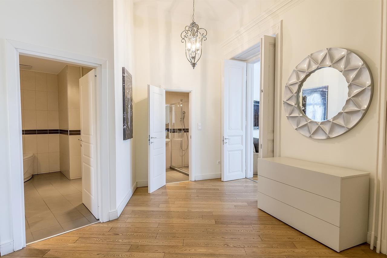 Luxury & Panorama Apartments Будапеща Екстериор снимка