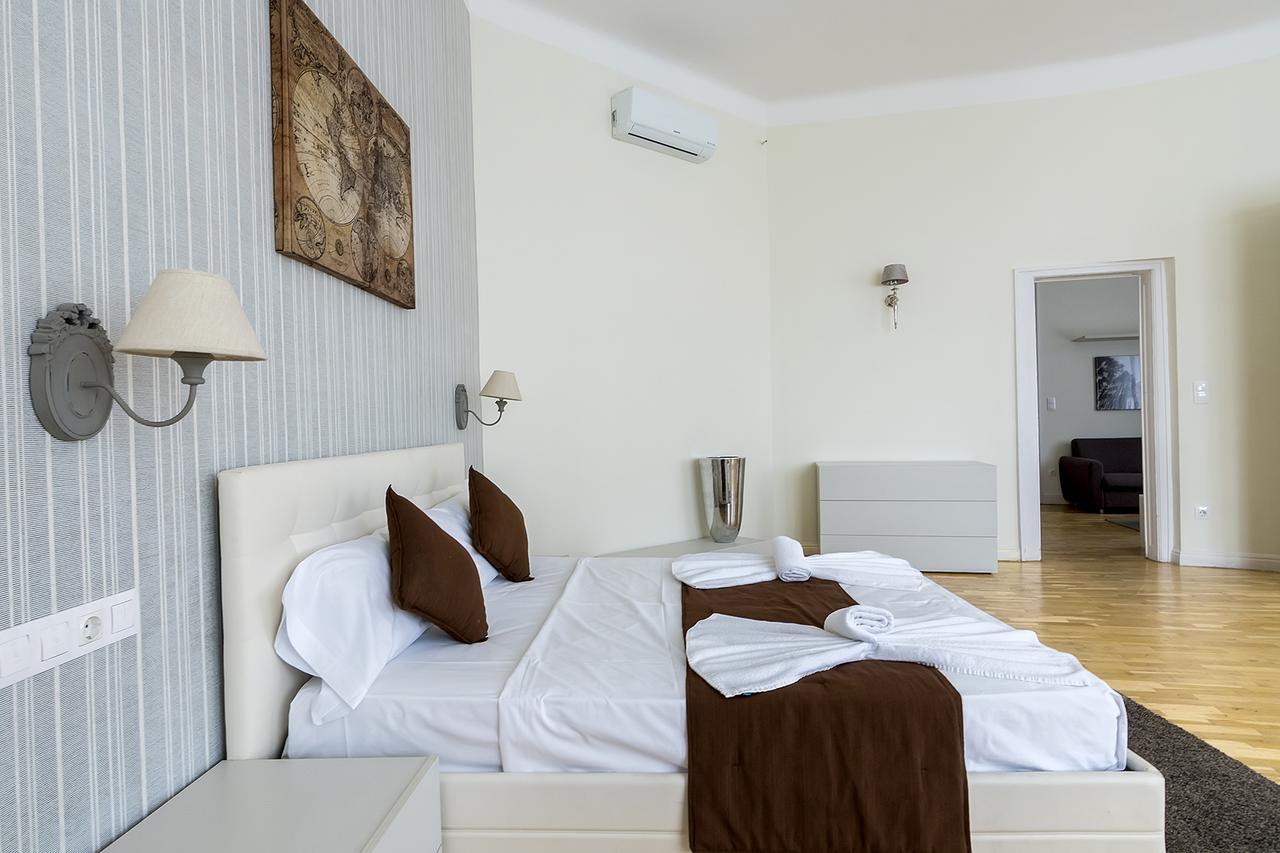 Luxury & Panorama Apartments Будапеща Екстериор снимка